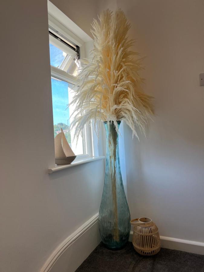Lovely 1-Bedroom Flat In St Leonards On Sea Buitenkant foto