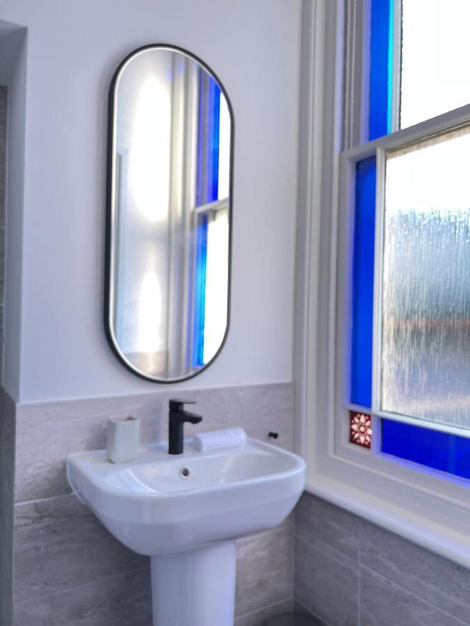 Lovely 1-Bedroom Flat In St Leonards On Sea Buitenkant foto